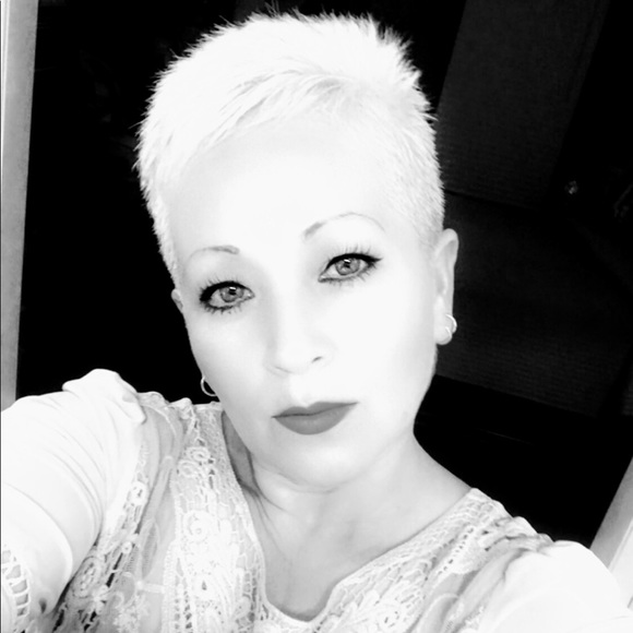 Meet the Posher Other - Meet your Posher, Araceli
